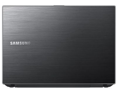 Samsung NP300V3A : קצת כבד אך מוצלח