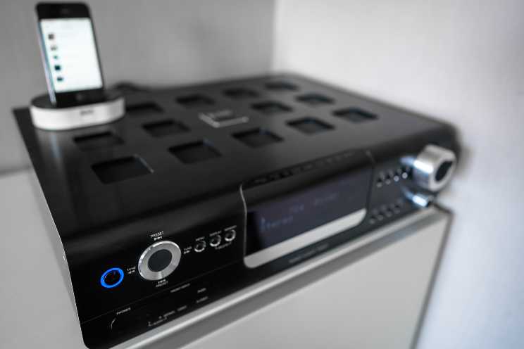 איך לבחור רמקול נייד