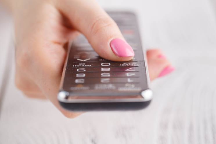 איך לבחור שלט אוניברסלי וחכם