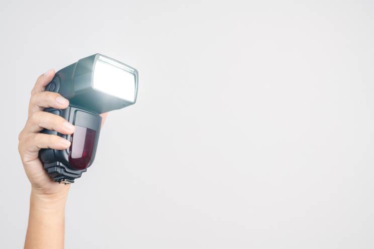 איך לבחור פלאש חיצוני