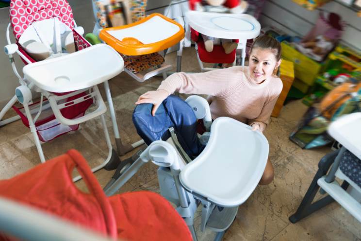 איך לקנות כיסא אוכל