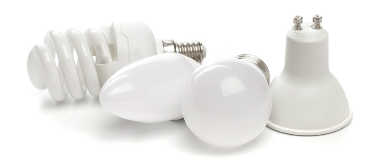 איך לחסוך בהוצאות החשמל