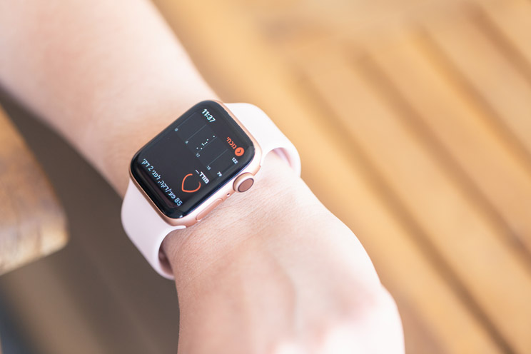 שעון חכם Apple Watch Series 4 40mm Aluminum Case Sport Loop GPS + Cellular אפל