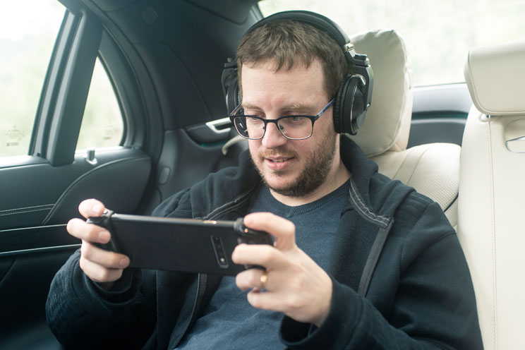 Pioneer HDJ-X10: סאונד פנומנלי Pioneer HDJ-X10: סאונד פנומנלי