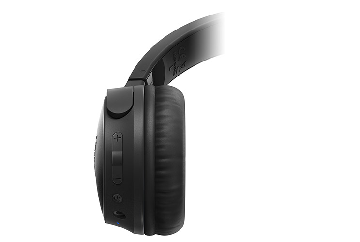 Pioneer S6: סינון רעשים מצוין Pioneer S6: סינון רעשים מצוין