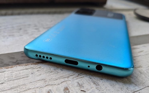 Xiaomi Poco M4 Pro 5G: מכשיר ביניים יעיל וזריז
