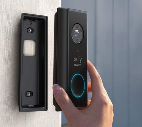 Anker Eufy Video Doorbell 2K: לא זול, מתעד הכל