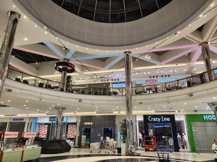 Samsung Galaxy Z Flip 4: ממשיך לגרור מבטים Samsung Galaxy Z Flip 4: ממשיך לגרור מבטים