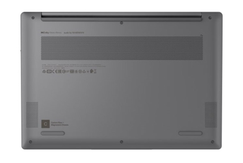 Lenovo Yoga Slim 7 Carbon : ביצועיסט קליל