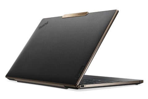 Lenovo ThinkPad Z13 Gen 1: חיבוריות סגפנית