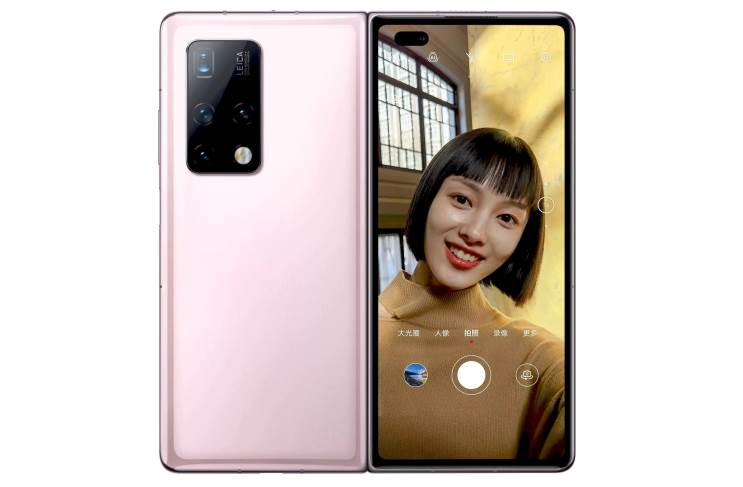 וואווי מציגה את הסמארטפון המתקפל Huawei Mate X2