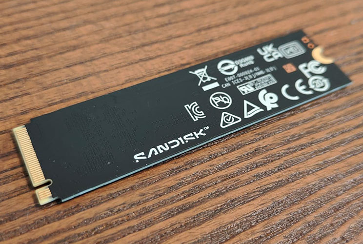 WD Black SN8100 M.2 NVMe SSD: מהיר וקר רוח WD Black SN8100 M.2 NVMe SSD: מהיר וקר רוח