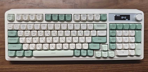 AULA S99 Pro: מרגישה כמו מכנית AULA S99 Pro: מרגישה כמו מכנית