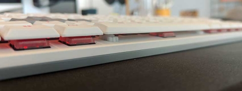 Logitech G515 RAPID TKL: אלגנטית בפרופיל נמוך