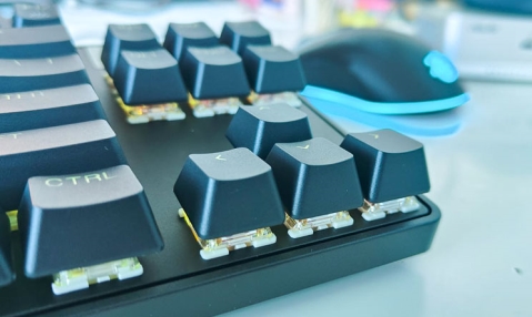 SteelSeries Apex Pro TKL Wireless: עתירת יכולות