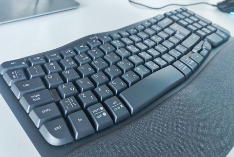 :Logitech Wave Keys מצוינת, אחרי שמתרגלים