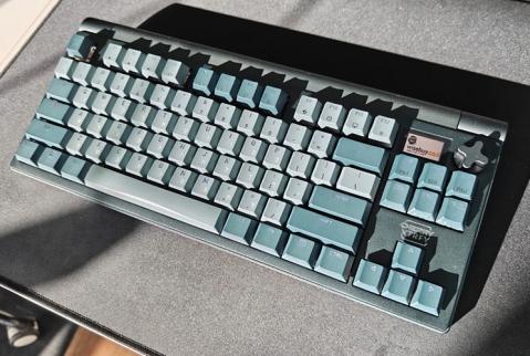 CHERRY XTRFY MX 8.3 TKL WIRELESS: לשימוש אינטנסיבי