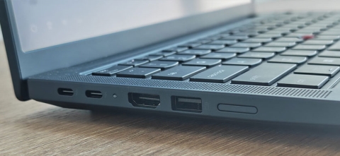 Lenovo ThinkPad T14 Gen 7: בן לוויה אמין