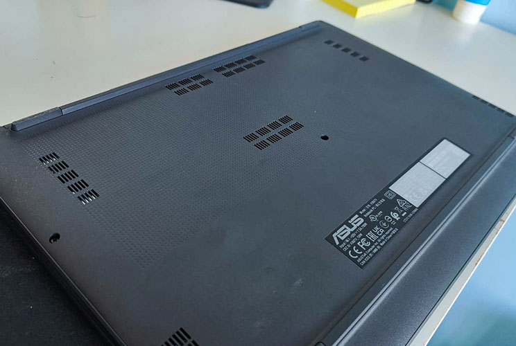 ASUS V16: לצעדים ראשונים במקצוע
