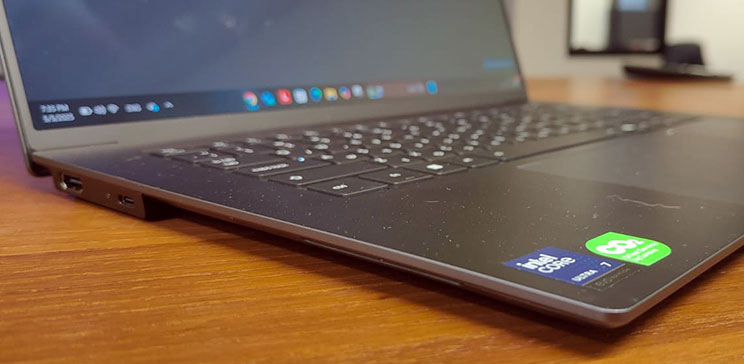 טוב אבל לא בולט בנוף:Lenovo ThinkPad X9-15 Aura Edition