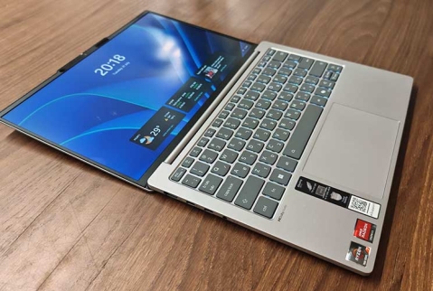 Lenovo IdeaPad Slim 5 13ARP10: הפתעה בתקציב נמוך Lenovo IdeaPad Slim 5 13ARP10: הפתעה בתקציב נמוך