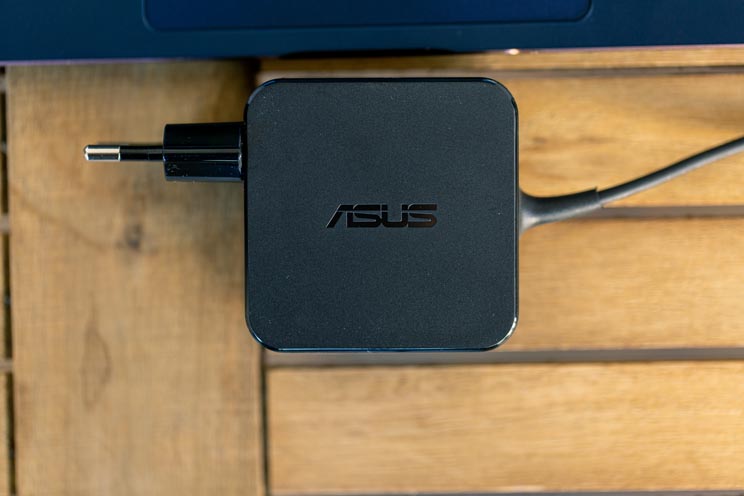 חוזרים לקמפוס: בדקנו 3 מחשבים ניידים לסטודנטים עד 4,000 שקל