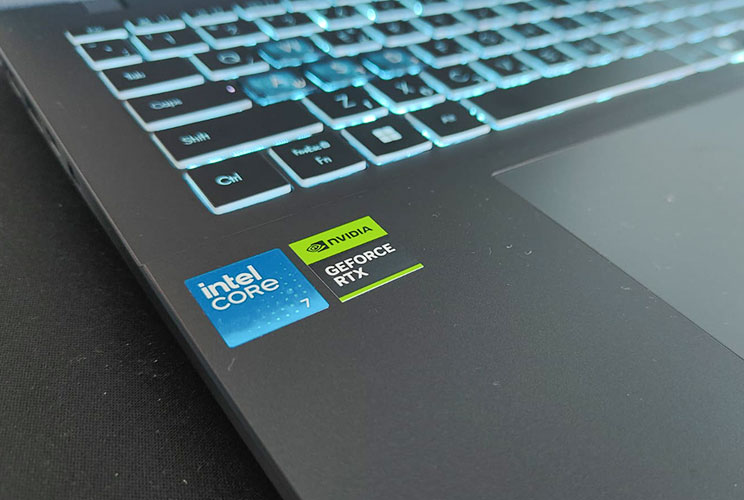 ASUS V16: לצעדים ראשונים במקצוע