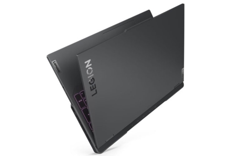 Lenovo Legion Pro 5-16IRX9: גיימינג עם הגבלות