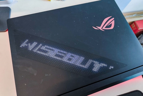 Asus ROG Strix SCAR 18: כשאין גבול לתקציב