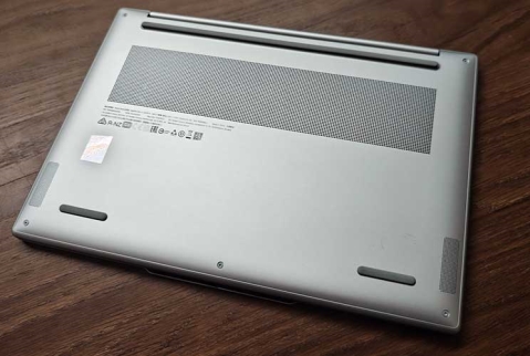 Lenovo IdeaPad Slim 5 13ARP10: הפתעה בתקציב נמוך Lenovo IdeaPad Slim 5 13ARP10: הפתעה בתקציב נמוך