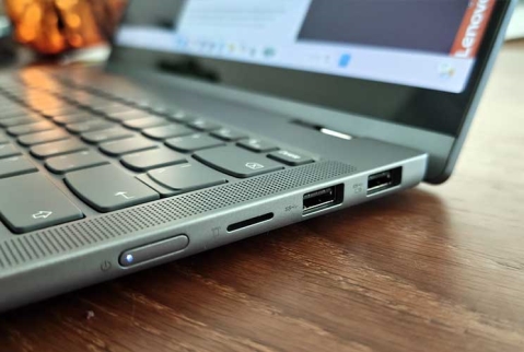 Lenovo IdeaPad 5 2-in-1: מוצלח עד שזה מגיע למסך