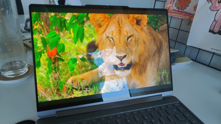 Lenovo Yoga 9-14ILL10: משלמים על נוחות Lenovo Yoga 9-14ILL10: משלמים על נוחות