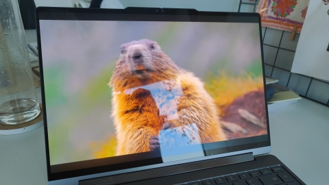 Lenovo Yoga 9-14ILL10: משלמים על נוחות