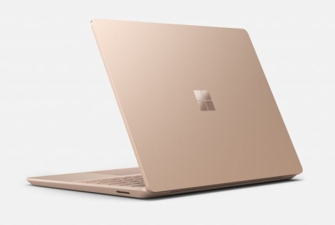 Microsoft Surface  Laptop Go 2 נחשף