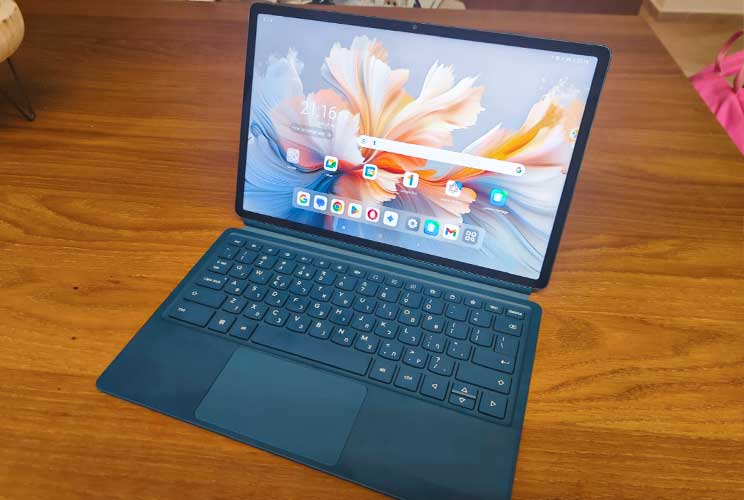 Lenovo Yoga Tab Plus TB520FU: יעיל כמו לפטופ, נוח כמו טאבלט