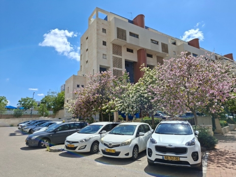 Samsung Galaxy A56 5G: כמעט לא מרגיש ביניים