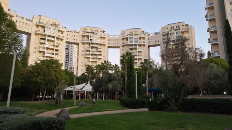 Samsung Galaxy S25 FE: רף גבוה לקטגוריית הביניים