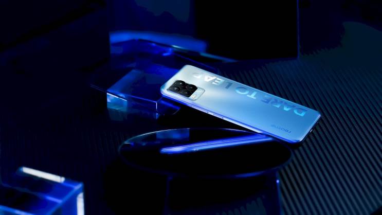 רילמי מציגה את סדרת Realme 8