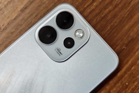 OPPO Reno15 F 5G: עמידות מרשימה, קושי בביצועים