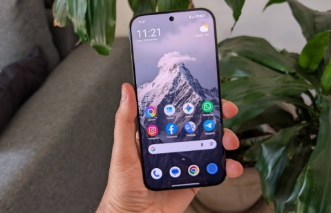 POCO F8 Ultra: מפלצת לא אפויה