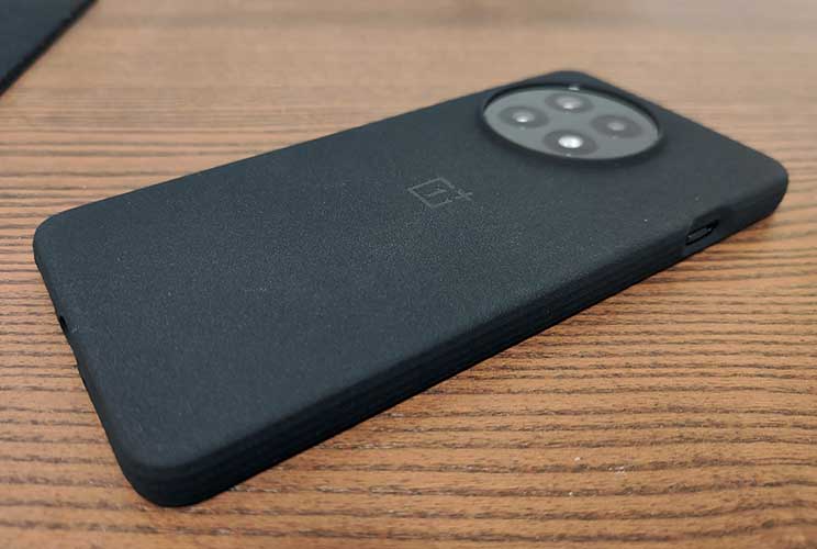 OnePlus 13R: מכשיר דגל במחיר נגיש