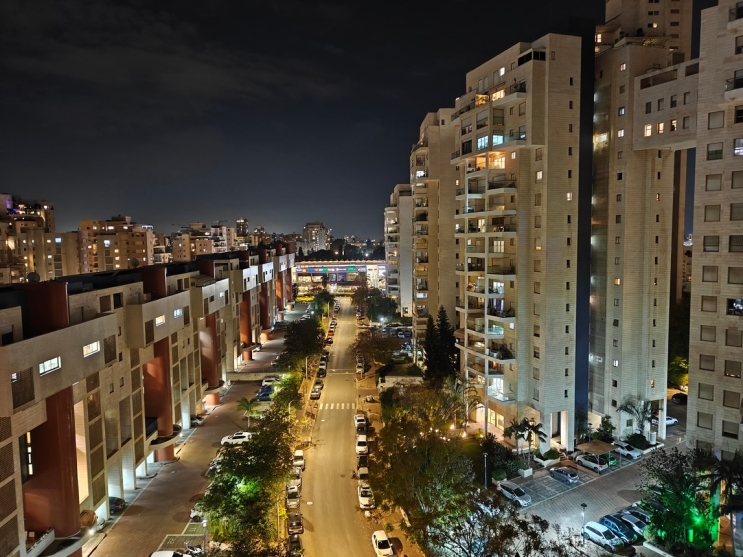 OnePlus 13R: מכשיר דגל במחיר נגיש