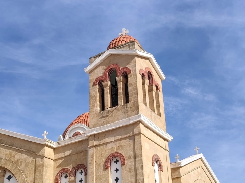 POCO M8 5G: תחפושת של מכשיר דגל POCO M8 5G: תחפושת של מכשיר דגל