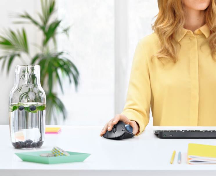 לוג'יטק מכריזה על עכבר ה-Logitech Ergo M575