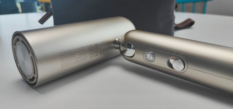 Dreame Hair Pocket: מצוין לנסיעות Dreame Hair Pocket: מצוין לנסיעות