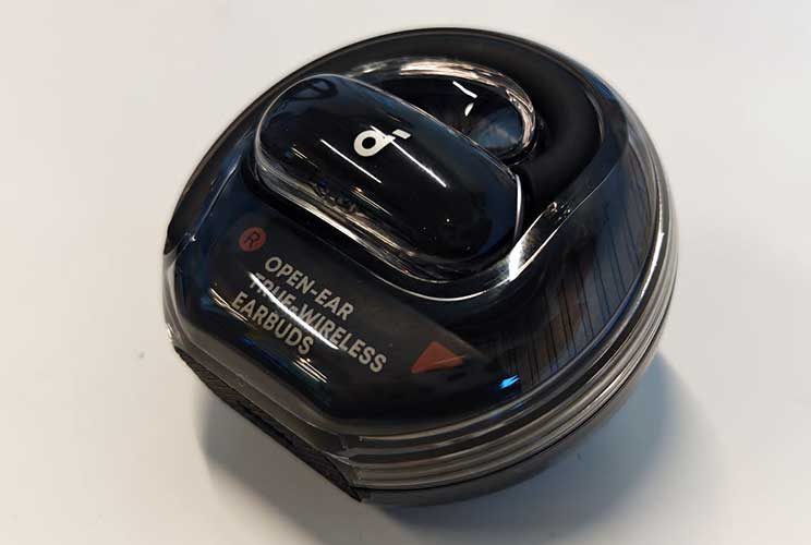 Anker soundcore V40i: תמורה נהדרת לאצנים Anker soundcore V40i: תמורה נהדרת לאצנים