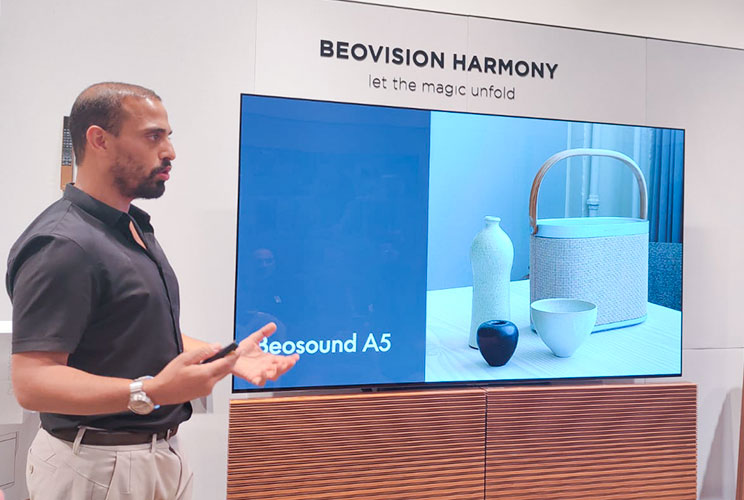 B&O משיקה אוזניות חדשות ורמקולים מעוצבים B&O משיקה אוזניות חדשות ורמקולים מעוצבים