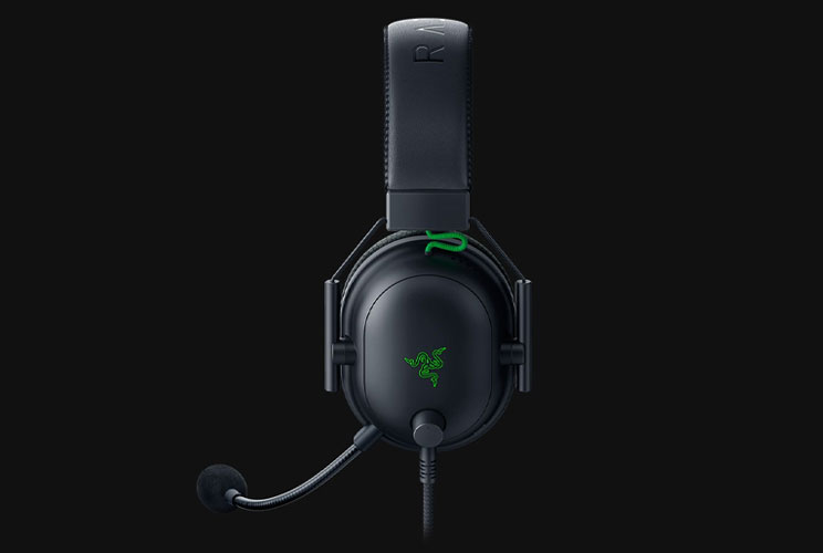 Razer BlackShark V2: חוטיות עם סאונד מרחבי