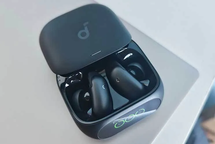 Anker Soundcore Liberty 5 Pro: סינון הרעשים עולה רמה