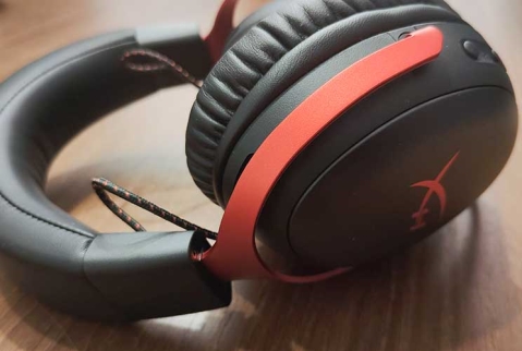 HyperX Cloud III Wireless: המרחביות שגנבה את ההצגה